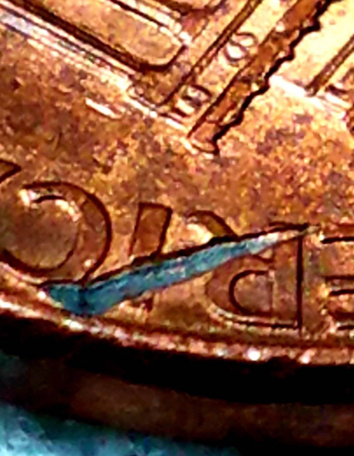 2001-P-Lincoln-Cent-Struck-Through-At-